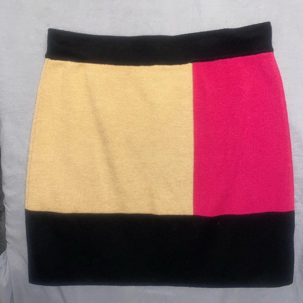 Ann Taylor LOFT A-line Geometric Sweater Skirt - Black, Pink, and Brown Size Med